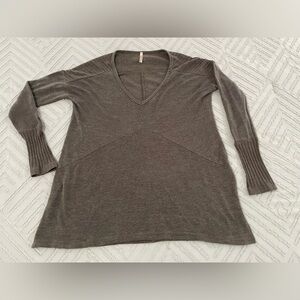 Mittoshop Hunter Green Split Seam Sweater Blouse (size S)